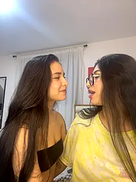 Sweet and Rous0 online show from 10/04/25, 04:21