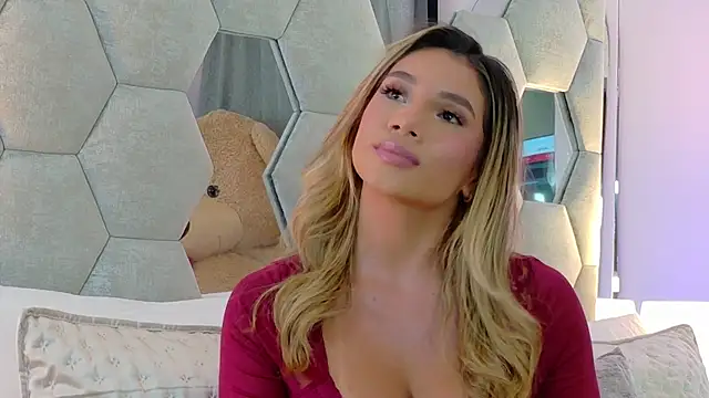 NicoleArmani online show from 02/14/26, 01:13