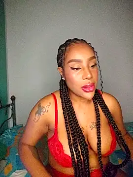 Snapshot of Queen_Amara chatting on 11/07/25, 03:06 Queen Amara online show from 11/07/25, 03:06