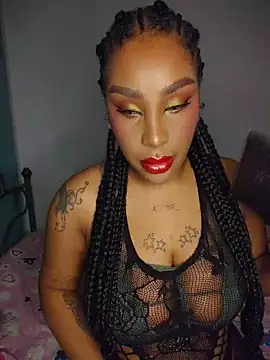 Queen Amara online show from 06/02/26, 04:03