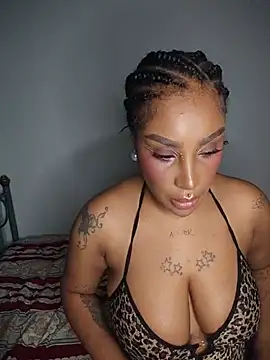Queen Amara online show from 07/14/26, 04:28