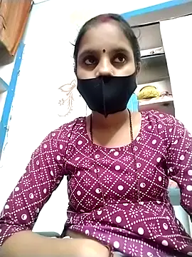 Komal-Rajput online show from 09/11/25, 07:25