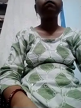 Komal-Rajput online show from 09/18/25, 01:13