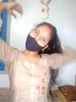 Komal-Rajput online show from 11/06/25, 08:48