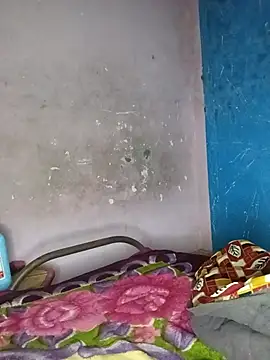 Komal-Rajput online show from 12/04/25, 04:16