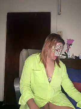 SLNatasha online show from 09/26/25, 04:38