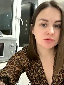 Snapshot of Risky-Flower chatting on 11/21/25, 05:11 Risky-Flower online show from 11/21/25, 05:11