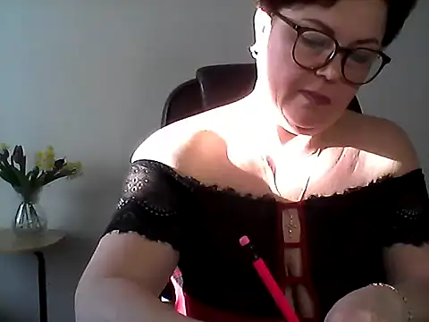 EllaLove2277 online show from 03/04/26, 06:30