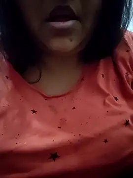 Snapshot of bitch-horny chatting on 12/16/25, 01:38 bitch-horny online show from 12/16/25, 01:38