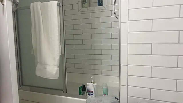 Snapshot of NurseStephania chatting on 11/29/25, 04:48 NurseStephania online show from 11/29/25, 04:48