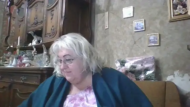 Lala-Love56 online show from 09/19/25, 07:47