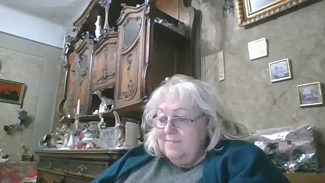 Lala-Love56 online show from 09/29/25, 04:34