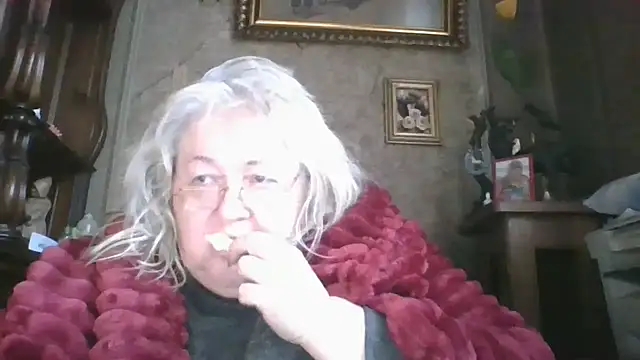 Lala-Love56 online show from 11/30/25, 10:41