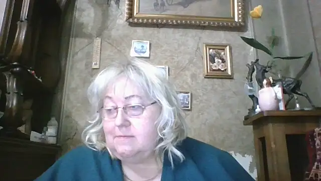 Lala-Love56 online show from 04/06/26, 11:49