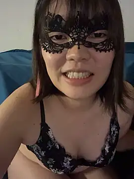 Snapshot of Rio-Rio- chatting on 11/07/25, 01:33 Rio-Rio- online show from 11/07/25, 01:33