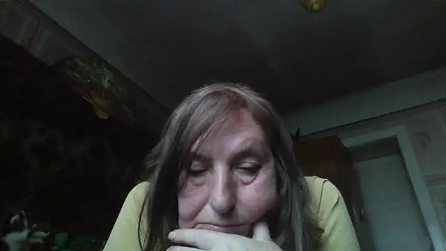 AnnaLive570 online show from 09/30/25, 12:43