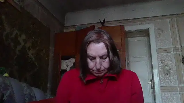 AnnaLive570 online show from 10/13/25, 09:09