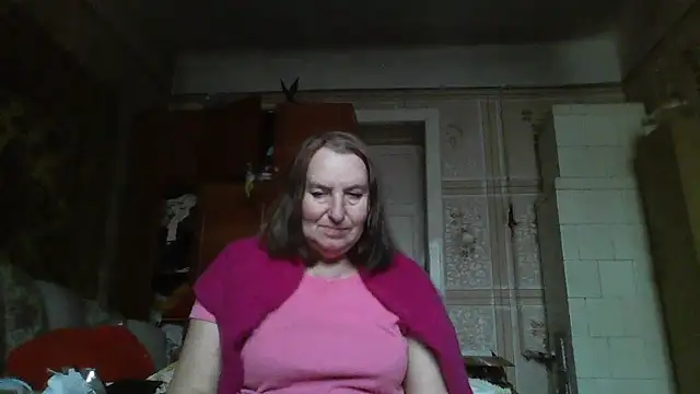 AnnaLive570 online show from 11/28/25, 12:19