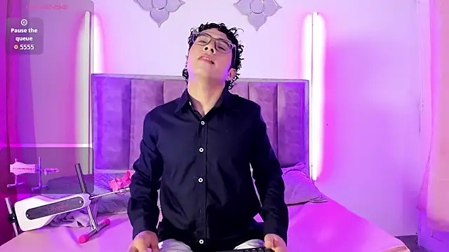 Snapshot of 0anonimo_bottom1 chatting on 10/02/25, 12:45 0anonimo bottom1 online show from 10/02/25, 12:45