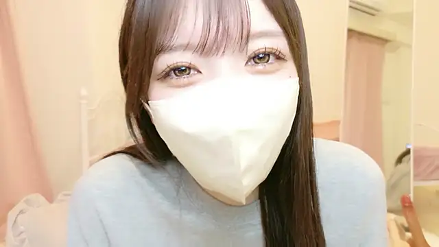 roachan  online show from 02/23/26, 01:30