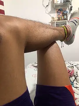 Snapshot of elpeluchenegroxxx3 chatting on 02/23/26, 03:37 elpeluchenegroxxx3 online show from 02/23/26, 03:37