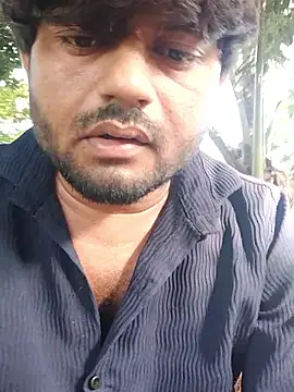 Snapshot of urhotboymeet chatting on 09/18/25, 12:07 urhotboymeet online show from 09/18/25, 12:07