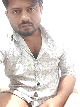 Snapshot of urhotboymeet chatting on 11/09/25, 02:21 urhotboymeet online show from 11/09/25, 02:21