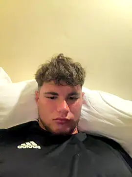 vaaalodia online show from 09/19/25, 09:26