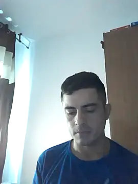 Snapshot of Andr3s69xxx chatting on 11/09/25, 01:31 Andr3s69xxx online show from 11/09/25, 01:31