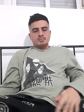 Snapshot of Andr3s69xxx chatting on 02/07/26, 11:30 Andr3s69xxx online show from 02/07/26, 11:30