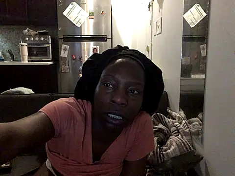 littyleesh1 online show from 01/08/26, 11:56