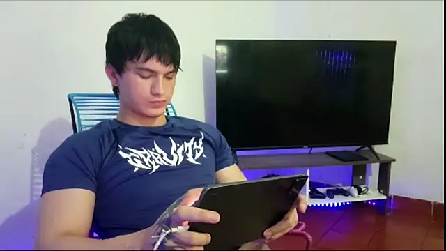 ErickWalton online show from 10/21/25, 05:19