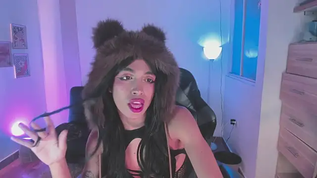 Nikkita Dragon online show from 11/26/25, 02:12