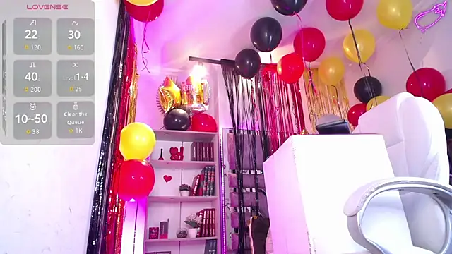 Eva Walker  online show from 09/22/25, 05:20