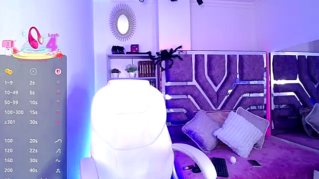 Eva Walker  online show from 10/16/25, 06:14