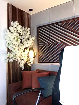 B Wild online show from 10/06/25, 01:14