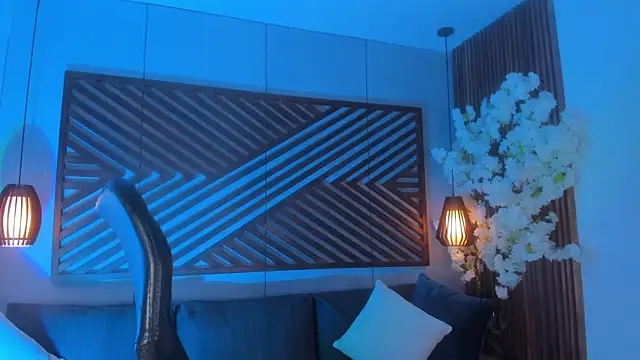 B Wild online show from 10/30/25, 03:30