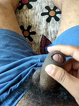 Snapshot of banglore3guy chatting on 09/14/25, 10:58 banglore3guy online show from 09/14/25, 10:58