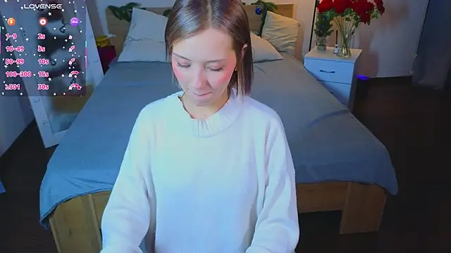 LumMina online show from 12/22/25, 09:50