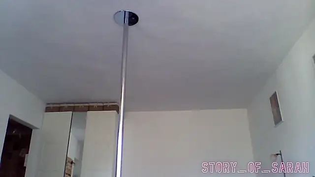 Snapshot of story_of_sarah chatting on 11/12/25, 10:04 story of sarah online show from 11/12/25, 10:04