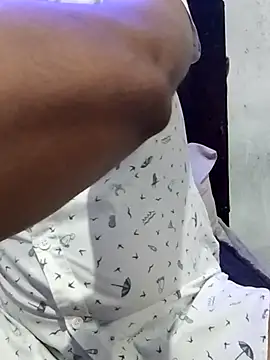 Neggajr87 online show from 09/10/25, 05:24