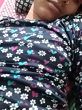 KIRTI12 HOT online show from 09/25/25, 03:49