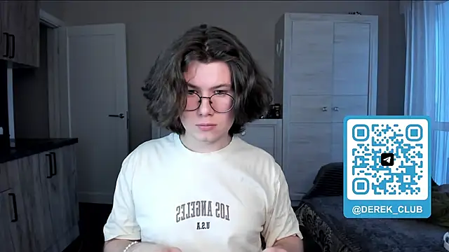 Derek Shameless online show from 04/25/26, 04:26