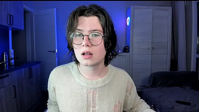 Derek Shameless online show from 05/02/26, 09:20