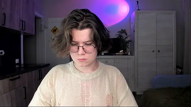 Derek Shameless online show from 07/12/26, 09:17