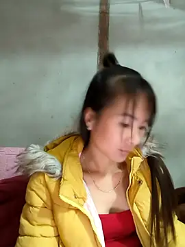 Yumyum kiw online show from 11/29/25, 02:58