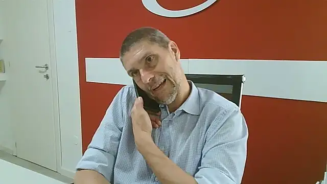 Snapshot of max79ve31 chatting on 07/02/26, 12:00 max79ve31 online show from 07/02/26, 12:00