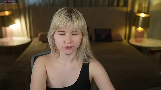 Ava kiss054 online show from 05/15/26, 02:57