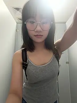 wemroudeyu online show from 04/10/26, 02:00