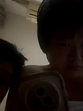 Fengbaby-555 online show from 12/02/25, 04:02